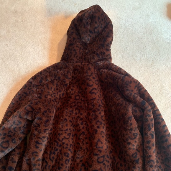 Nine West Cheetah Print Bomber Jacket - Picture 4 of 6